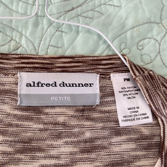 Top - Picture 2 of 2